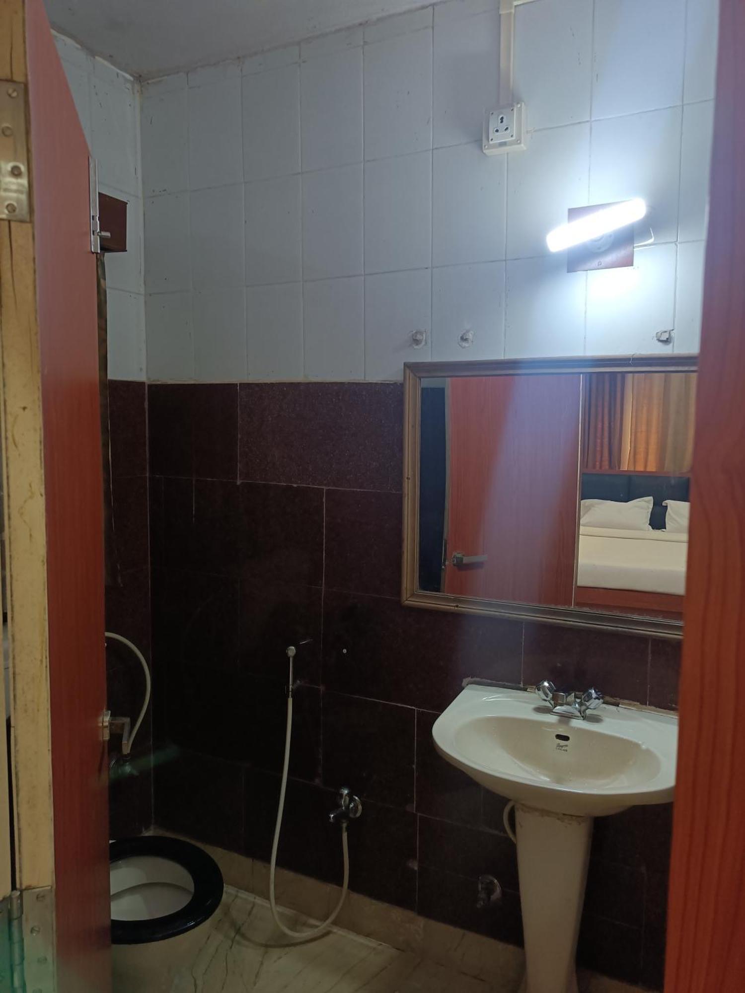 Hotel Sudakshina By Roh Silchar Exterior photo