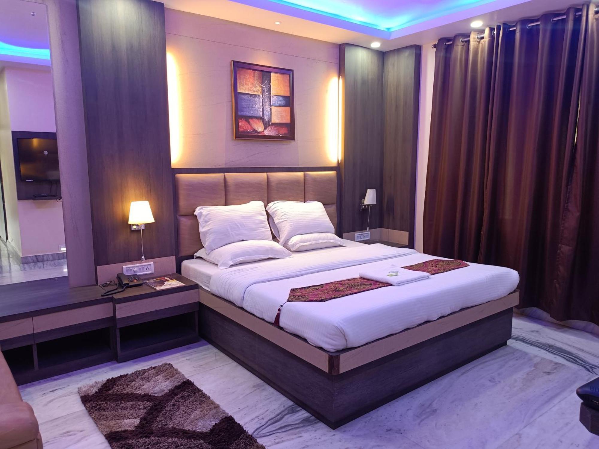 Hotel Sudakshina By Roh Silchar Exterior photo